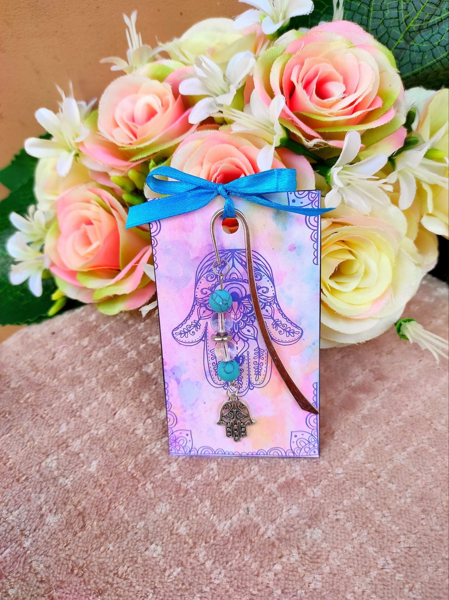 Fatima keze türkiz könyvjelző